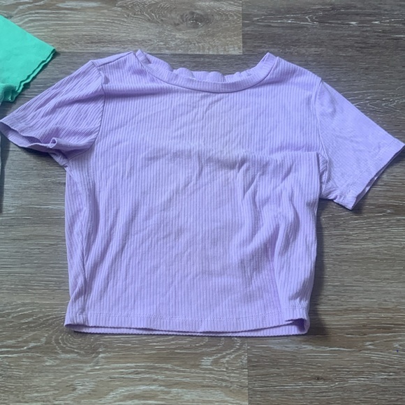 2 pack garage crop tops - Picture 2 of 4